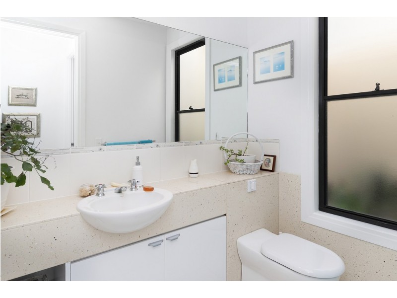 1511 Rosebank Way, Hope Island QLD 4212