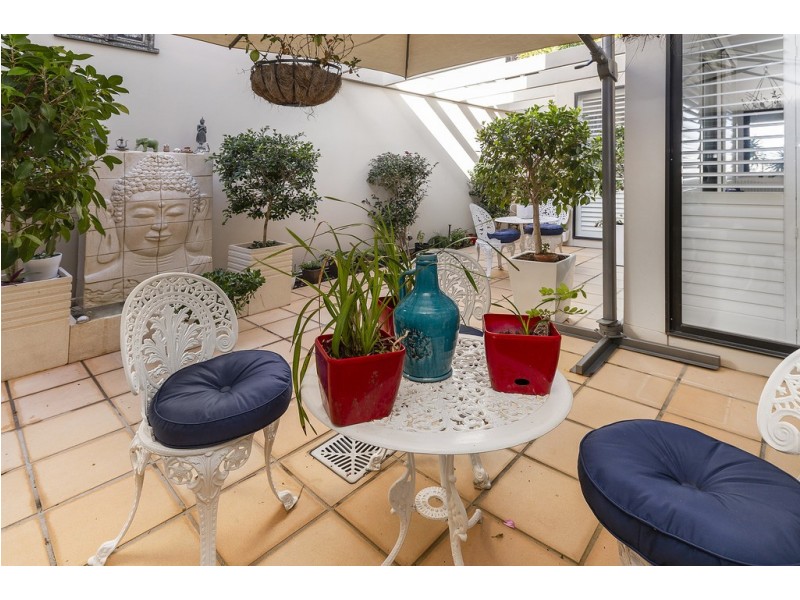 1511 Rosebank Way, Hope Island QLD 4212