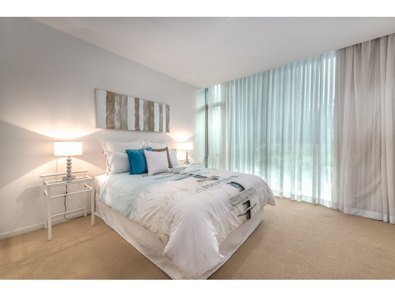 26105/2 Ephraim Island, Paradise Point QLD 4216