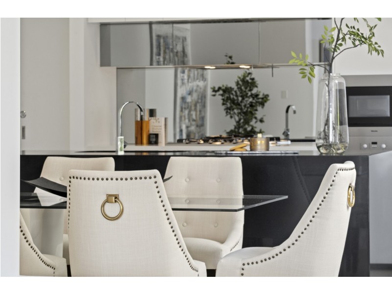 22 River Vista Way, Paradise Point QLD 4216