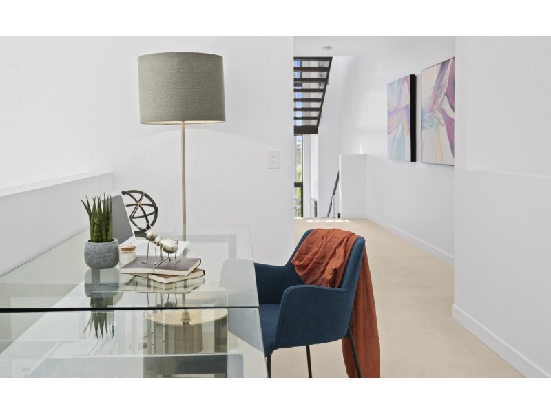 22 River Vista Way, Paradise Point QLD 4216