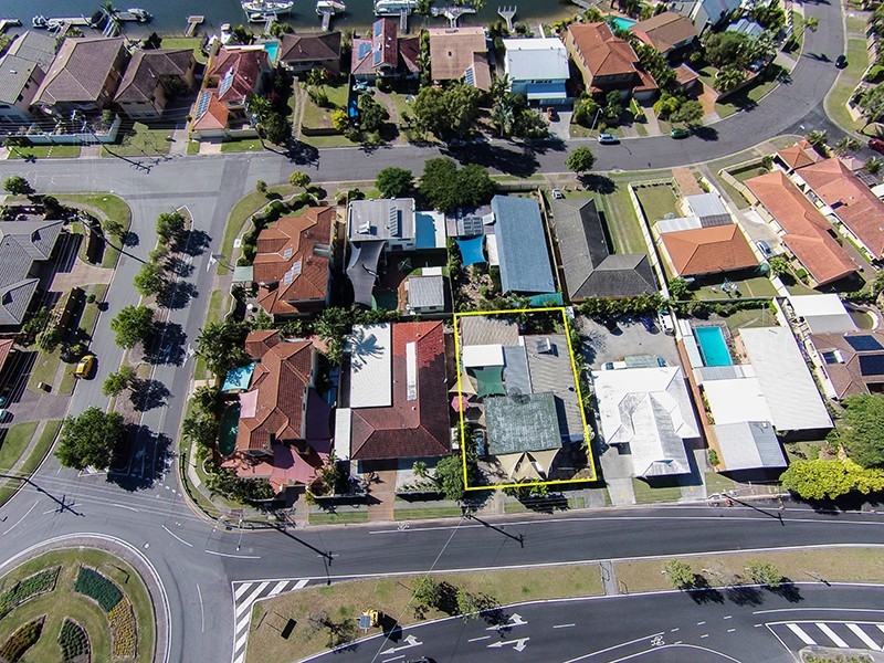 125 Bayview street, Runaway Bay QLD 4216