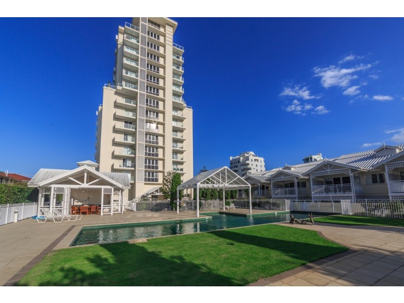 1002/212-214 Marine Parade, Labrador QLD 4215