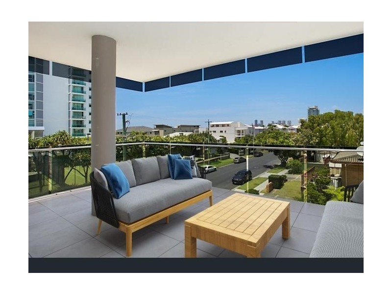6/10-12 Imperial Parade, Labrador QLD 4215