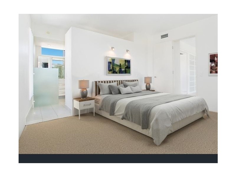 6/10-12 Imperial Parade, Labrador QLD 4215
