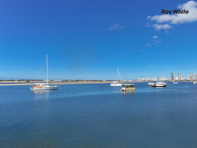 6/10-12 Imperial Parade, Labrador QLD 4215