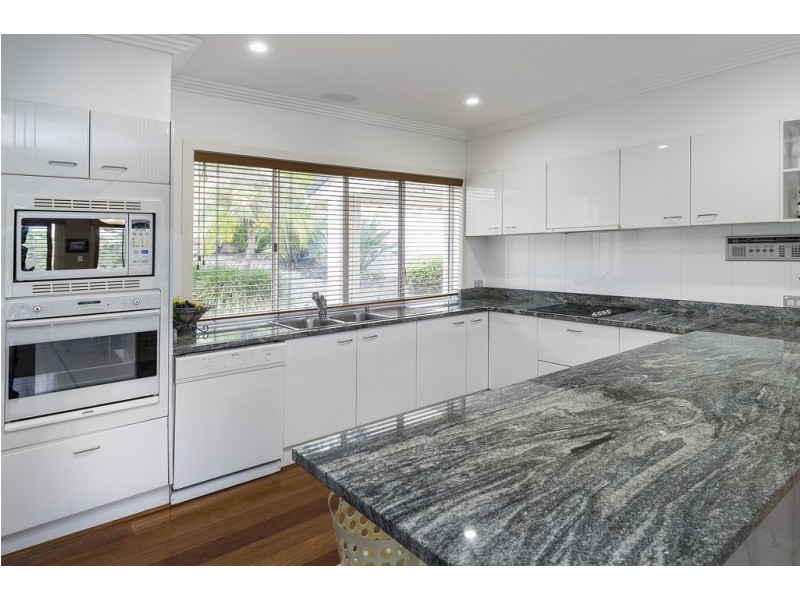 5927 Turnberry Terrace, Sanctuary Cove QLD 4212