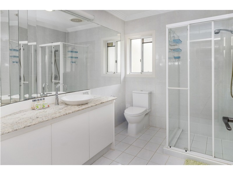 5927 Turnberry Terrace, Sanctuary Cove QLD 4212