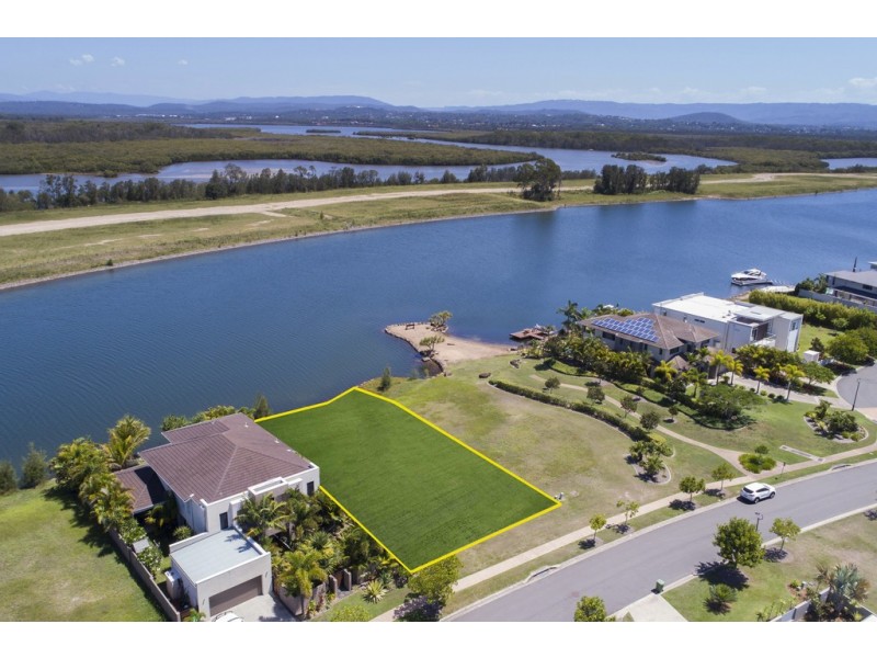 43 Serenity Boulevard, Helensvale QLD 4212