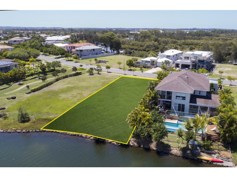 43 Serenity Boulevard, Helensvale QLD 4212