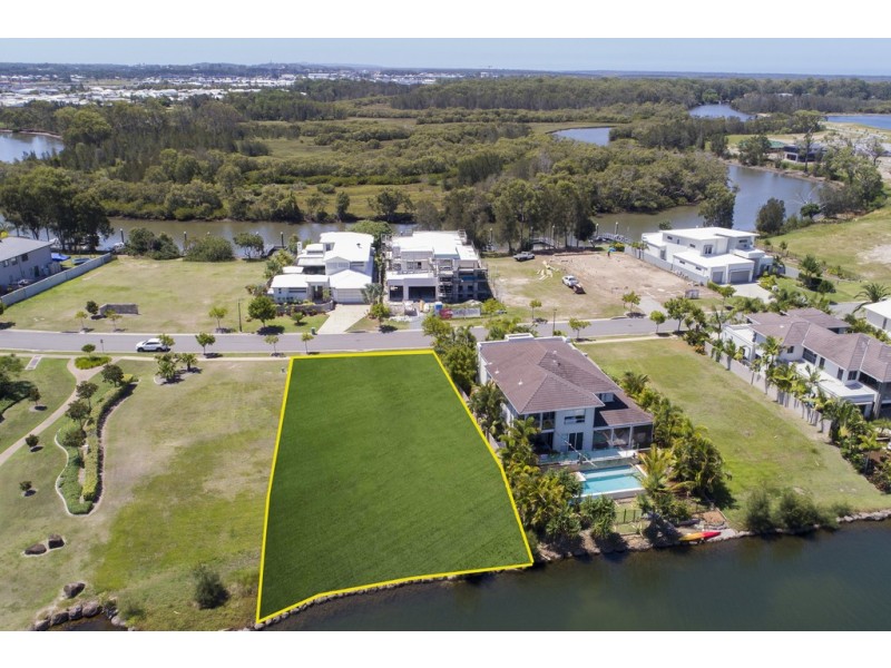 43 Serenity Boulevard, Helensvale QLD 4212
