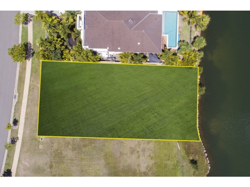 43 Serenity Boulevard, Helensvale QLD 4212