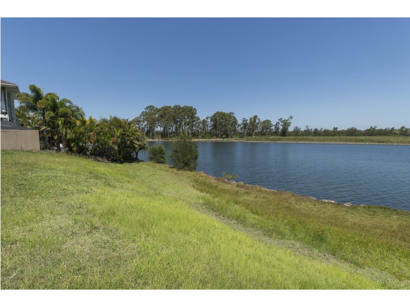 43 Serenity Boulevard, Helensvale QLD 4212