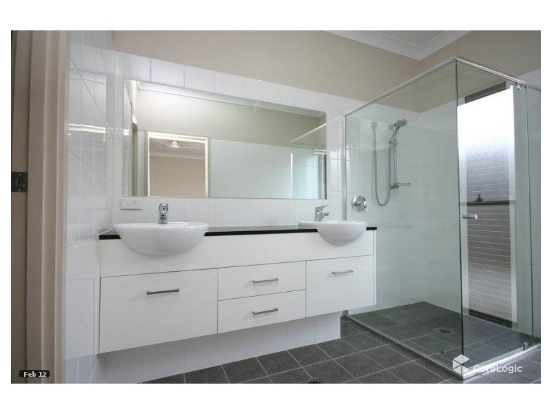 86/19 Santa Barbara Road, Hope Island QLD 4212