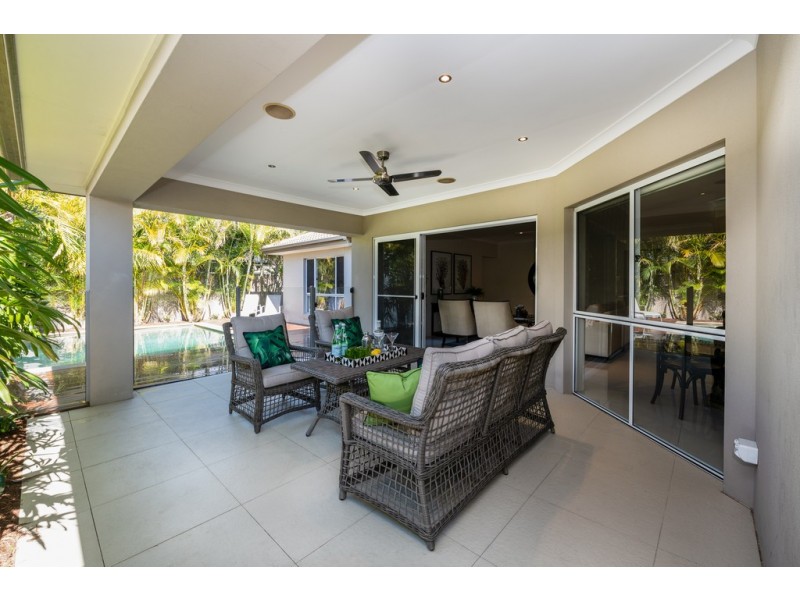 29 Rhodium Crescent, Hope Island QLD 4212