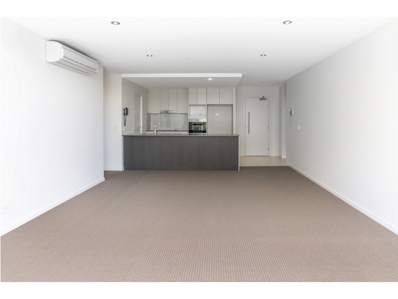 3305/2 Activa Way, Hope Island QLD 4212