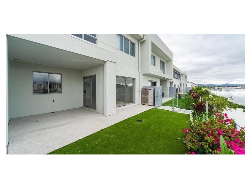 19/156 Marina Quays Boulevard, Hope Island QLD 4212