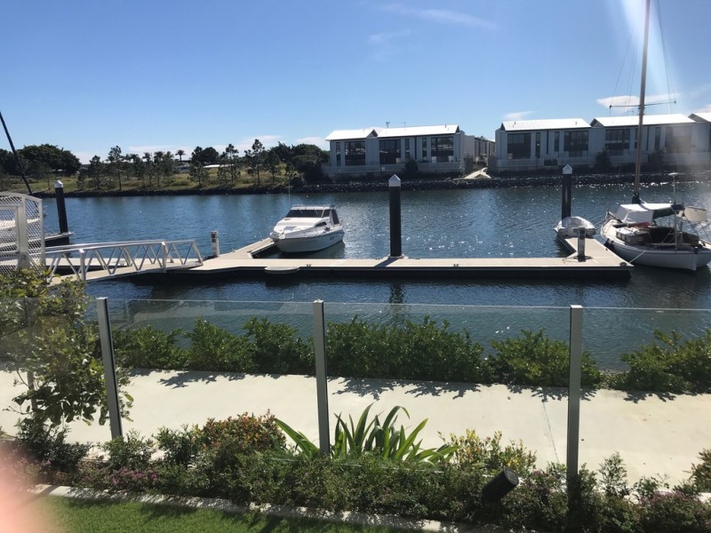 19/156 Marina Quays Boulevard, Hope Island QLD 4212