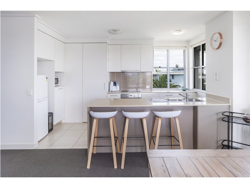 931/66 Sickle Avenue, Hope Island QLD 4212