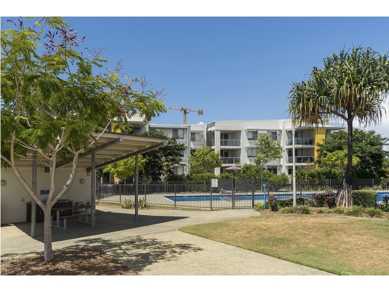 931/66 Sickle Avenue, Hope Island QLD 4212