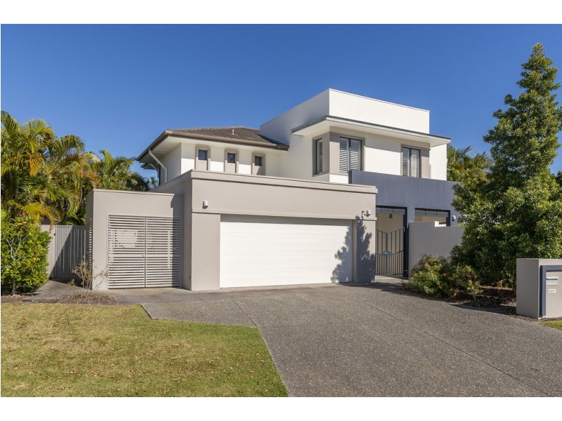 6047 Garda Avenue, Hope Island QLD 4212