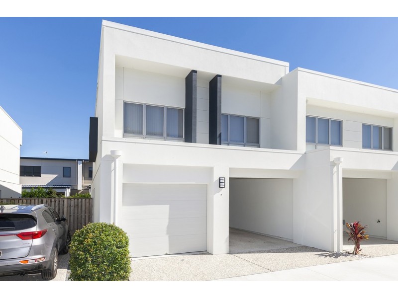 7/156 Marina Quays Boulevard, Hope Island QLD 4212