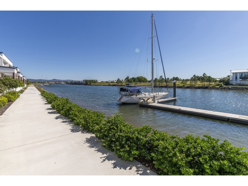 7/156 Marina Quays Boulevard, Hope Island QLD 4212