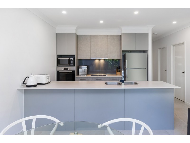 7/156 Marina Quays Boulevard, Hope Island QLD 4212
