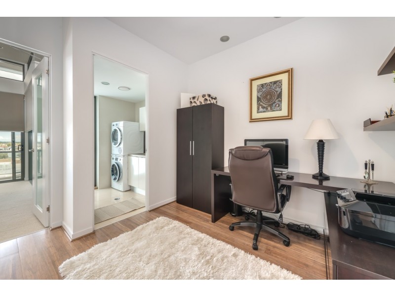 3602/4 Marina Promenade, Paradise Point QLD 4216