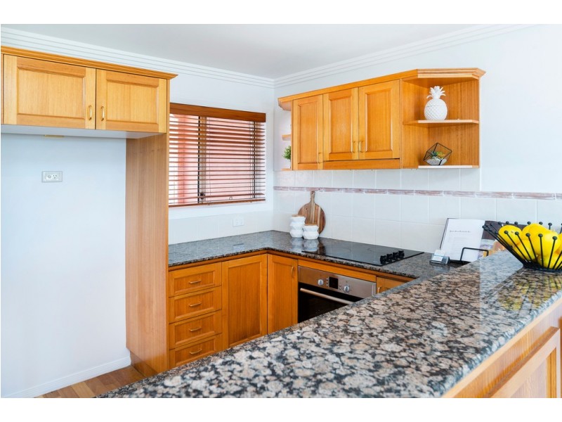 94/56-58 John Lund Drive, Hope Island QLD 4212