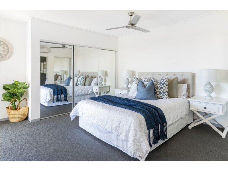 936/64 Sickle Avenue, Hope Island QLD 4212