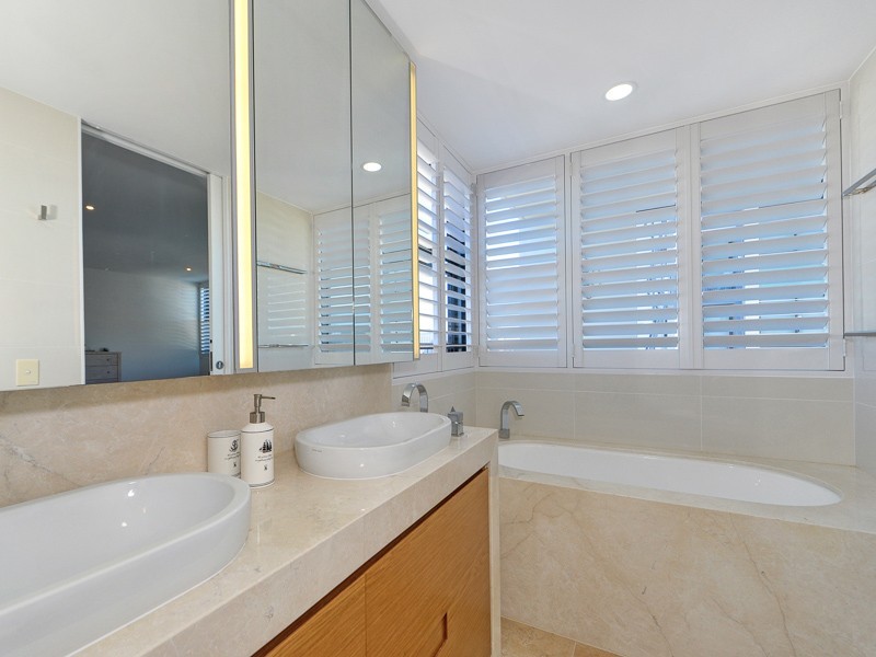 6408/6 Marina Promenade, Paradise Point QLD 4216