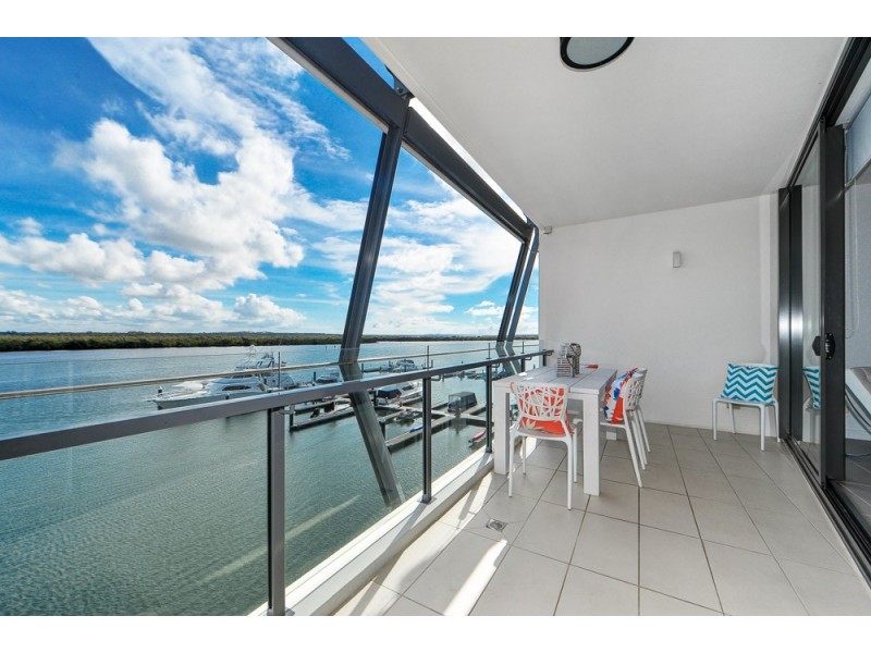 3204/4 Marina Promenade, Paradise Point QLD 4216