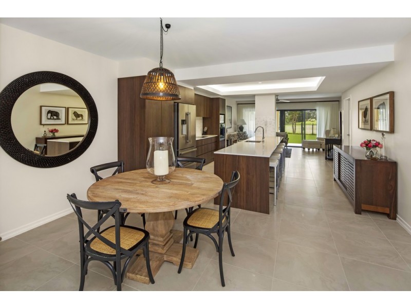 3266 The Palladian, Hope Island QLD 4212