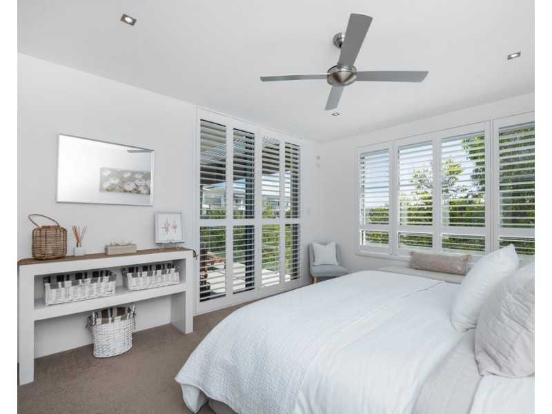 233/3-5 Pendraat Parade ‘Ilanah Aqua’, Hope Island QLD 4212