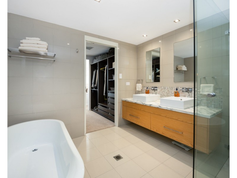 233/3-5 Pendraat Parade ‘Ilanah Aqua’, Hope Island QLD 4212