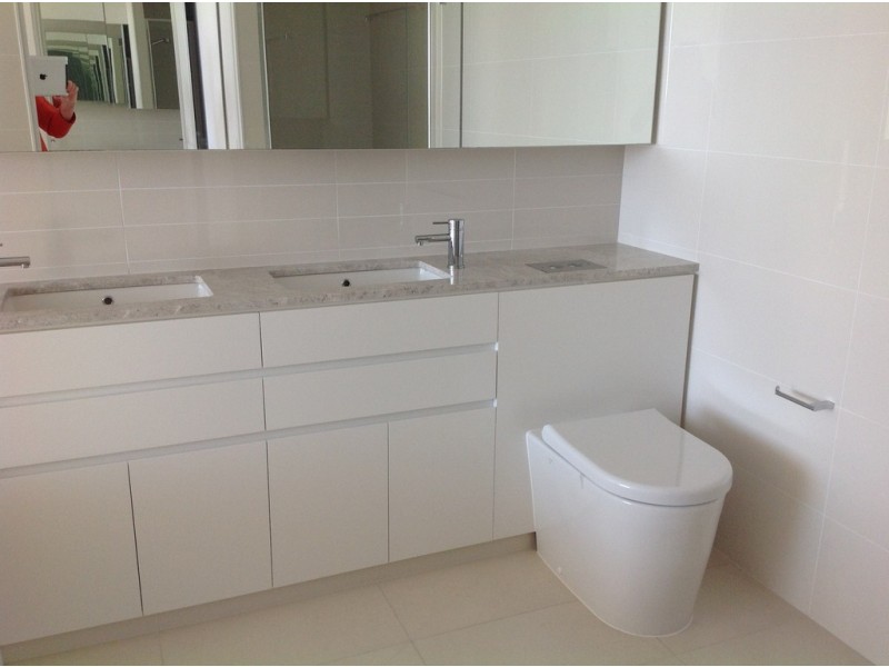 1402/1 Sunset Avenue, Paradise Point QLD 4216