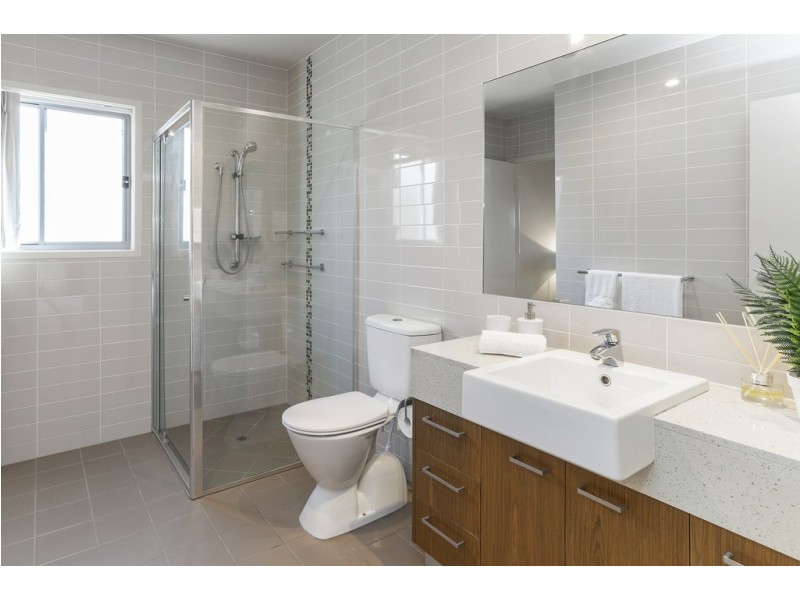 106/1 Halcyon Way, Hope Island QLD 4212