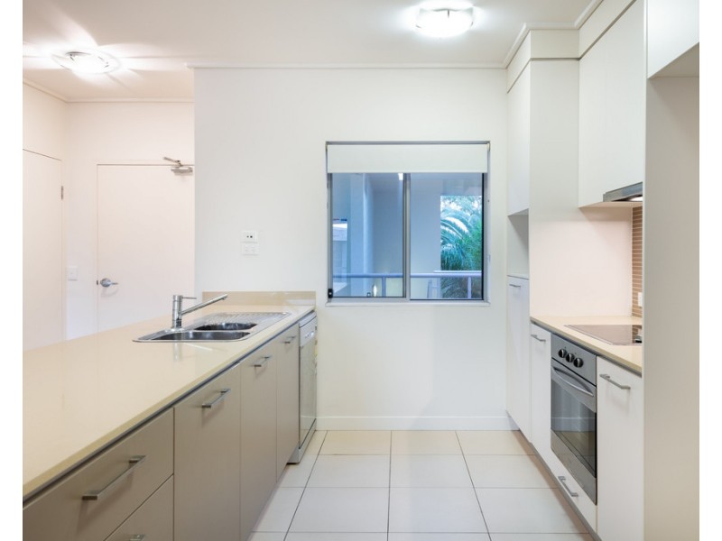 635/64 Sickle Avenue, Hope Island QLD 4212