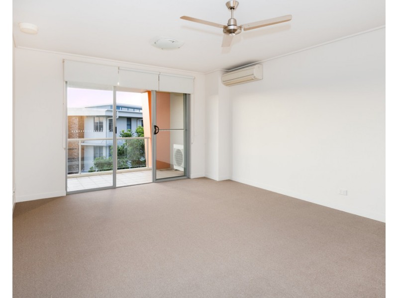 635/64 Sickle Avenue, Hope Island QLD 4212
