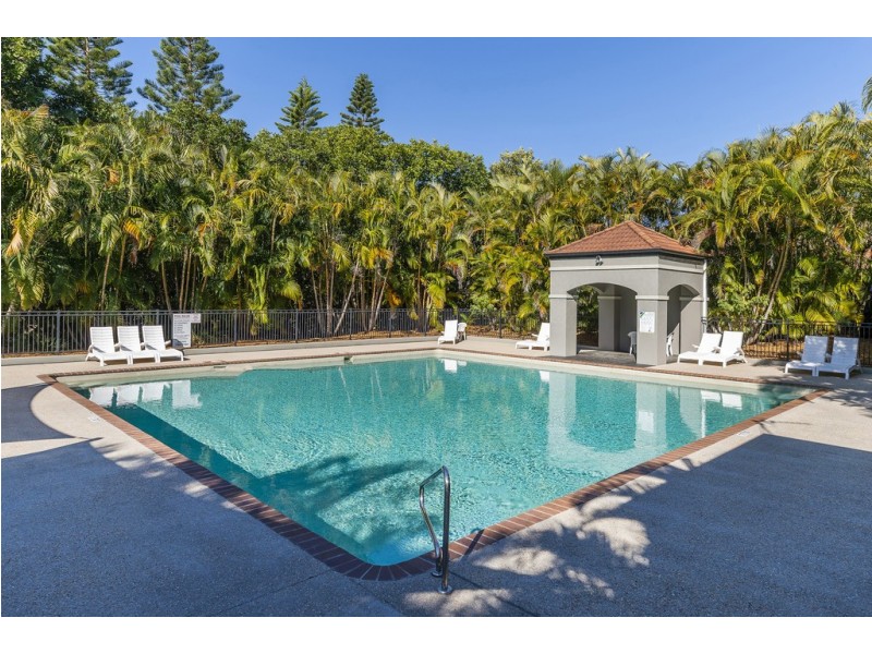 19 Santa Barbara Road, Hope Island QLD 4212