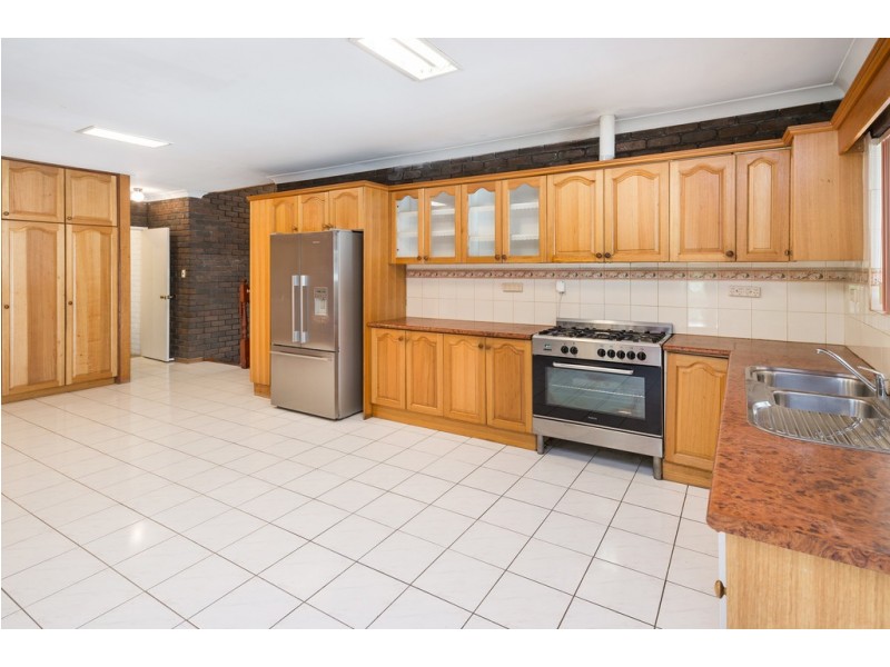 20 Renfrew Street, Hillcrest QLD 4118