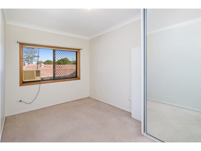 20 Renfrew Street, Hillcrest QLD 4118