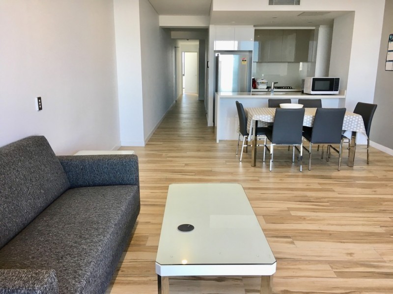 3012/2 Como Crescent, Southport QLD 4215