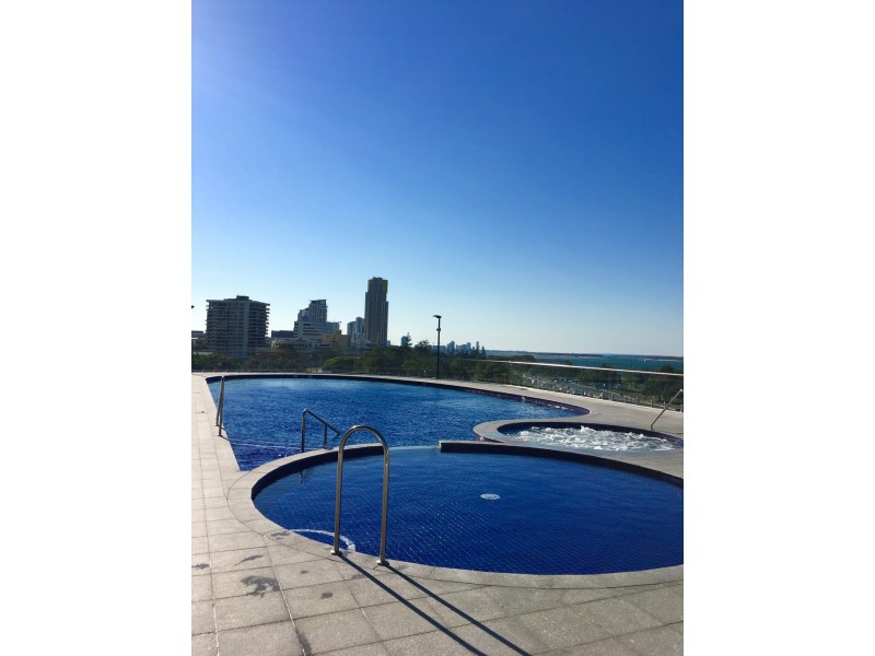 3012/2 Como Crescent, Southport QLD 4215