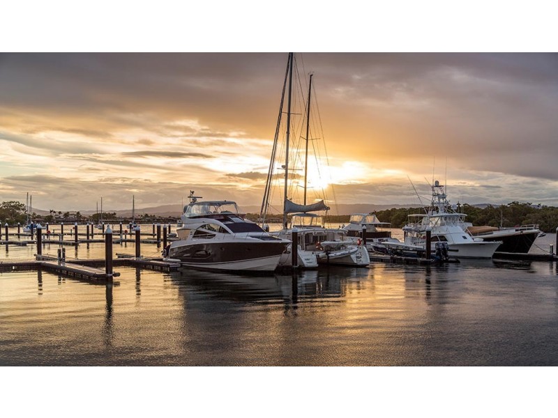 2204/1 Marina Promenade, Paradise Point QLD 4216