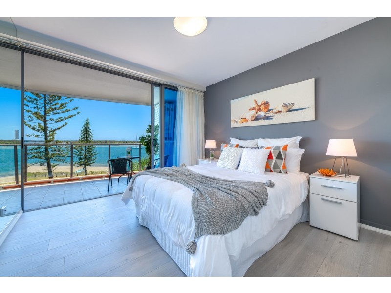 1205/438 Marine Parade, Biggera Waters QLD 4216