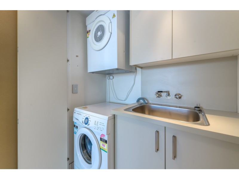 1205/438 Marine Parade, Biggera Waters QLD 4216