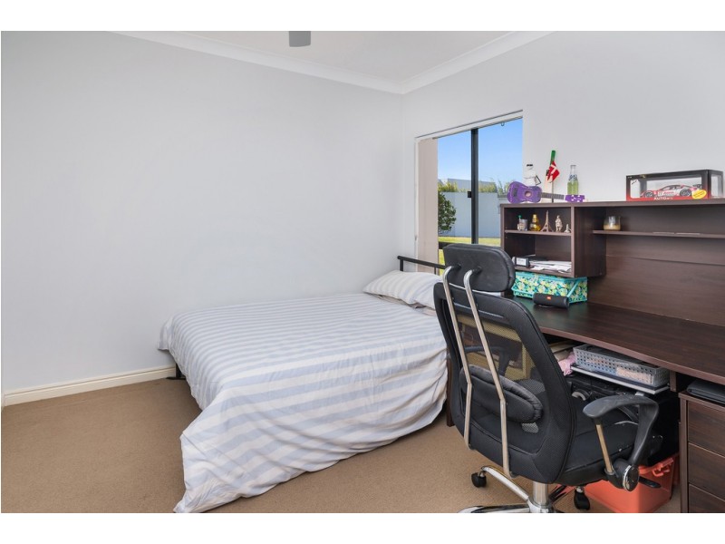 7002 Phoenix Palms Drive, Hope Island QLD 4212