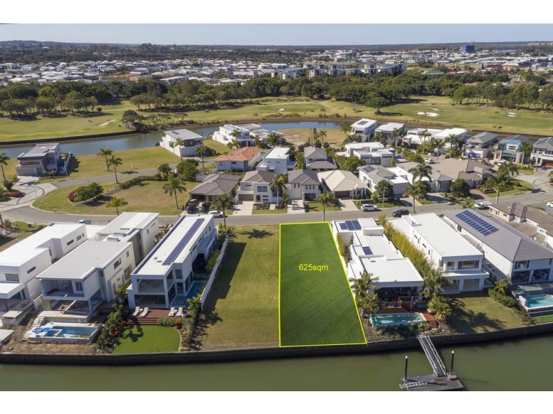 7628 Fairway Boulevard, Hope Island QLD 4212
